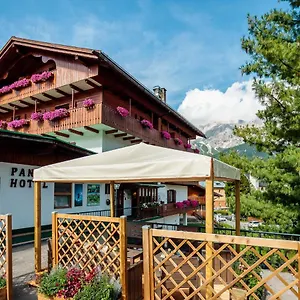 Hotel Panda Cortina- Ricarica Auto Elettriche, Cortina dʼAmpezzo